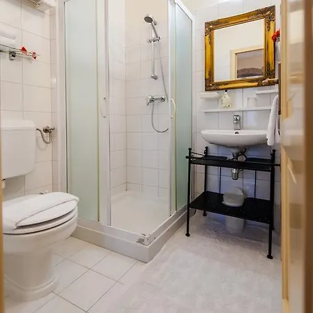 La Carera Centro Storico Guest house