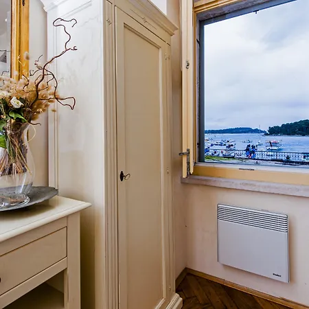 Affittacamere La Carera Centro Storico 3*