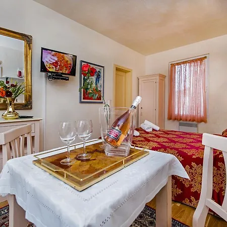 Affittacamere La Carera Centro Storico Rovigno