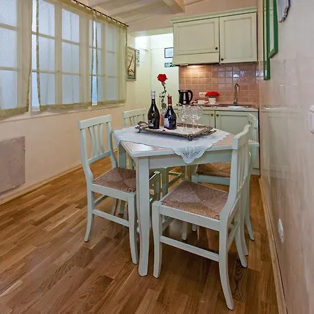 Affittacamere La Carera Centro Storico